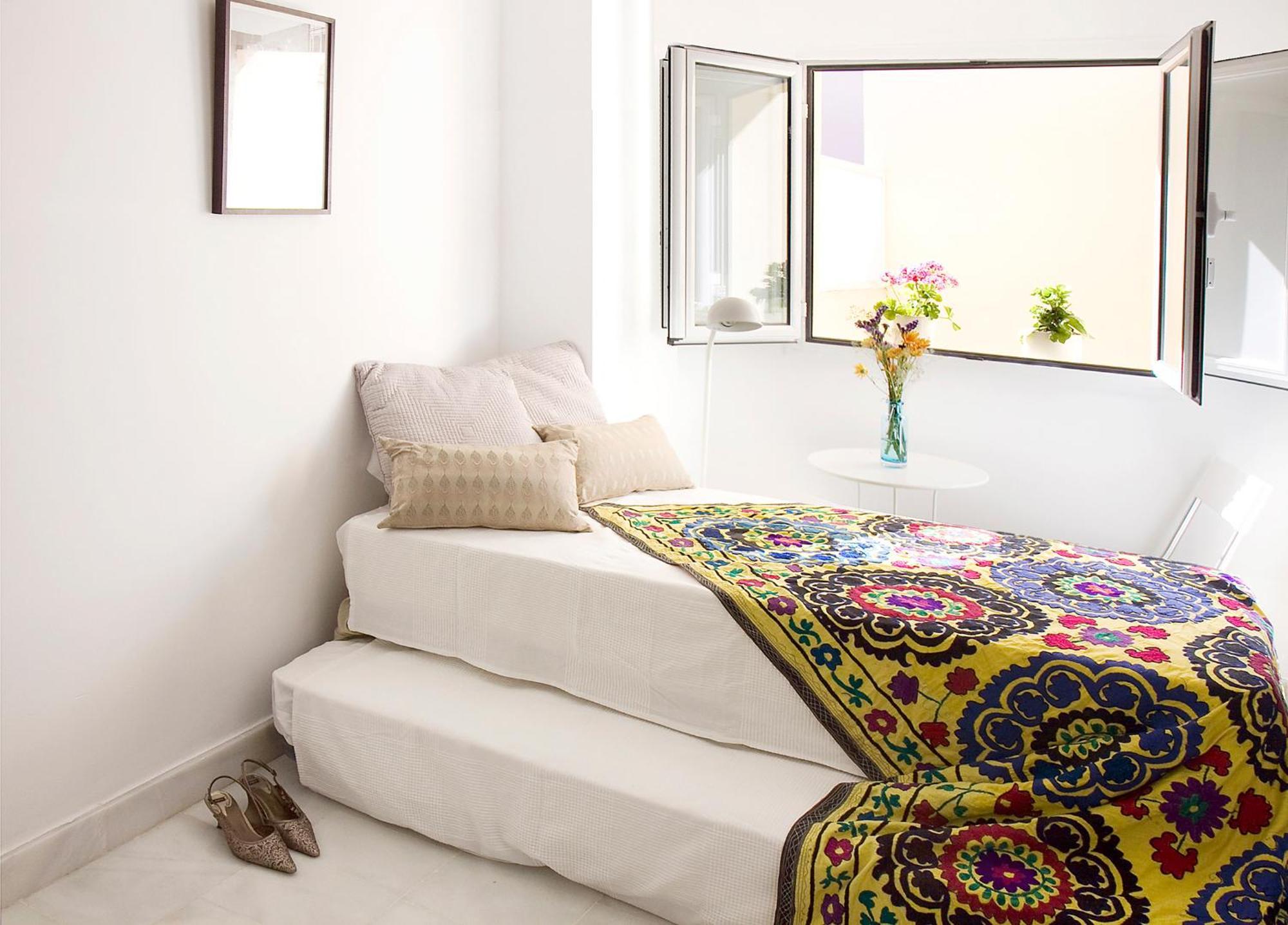 Apartamentos Mariscal Sevilla Bagian luar foto