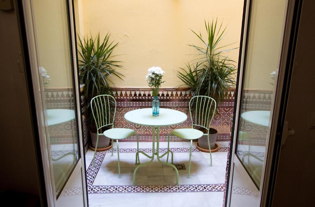 Apartamentos Mariscal Sevilla Ruang foto