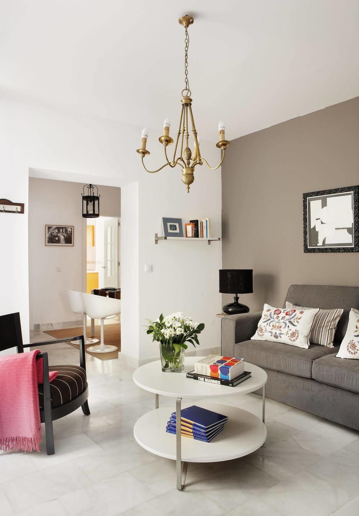 Apartamentos Mariscal Sevilla Bagian luar foto